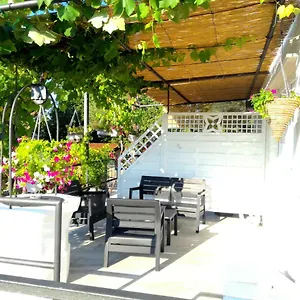 Appartamento Sun House, Brzac